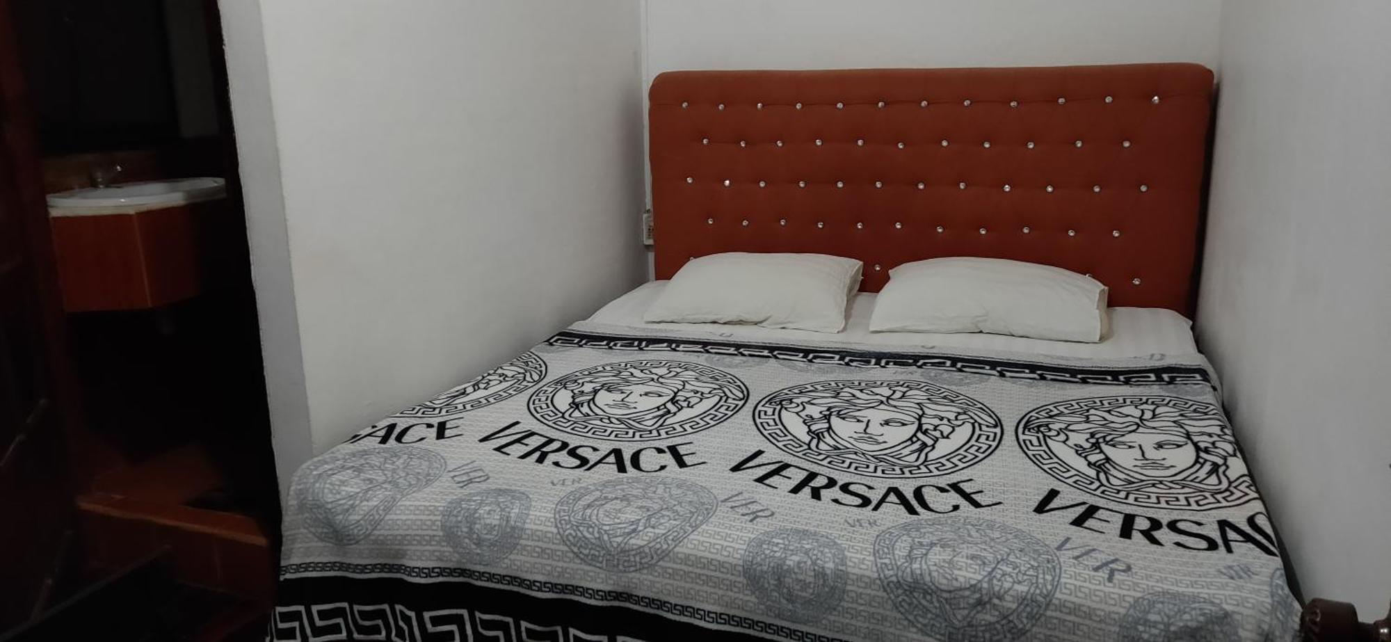 Phousi Guesthouse 2 Luang Prabang Zimmer foto